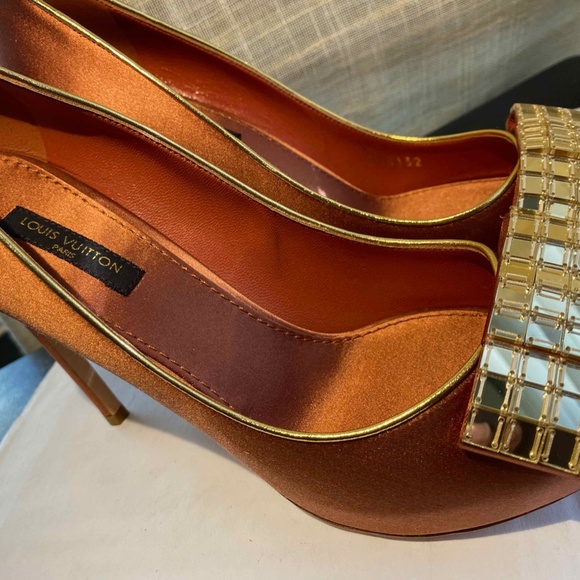 LOUIS VUITTON COPPER SATIN HEELS FABRIC PUMPS GOLD LEATHER 36.5-6 mules slip-on - Picture 8 of 11